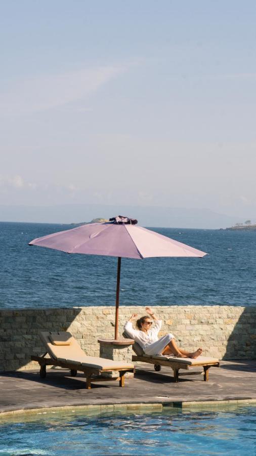 Secret Moon Beach House Jasri 外观 照片