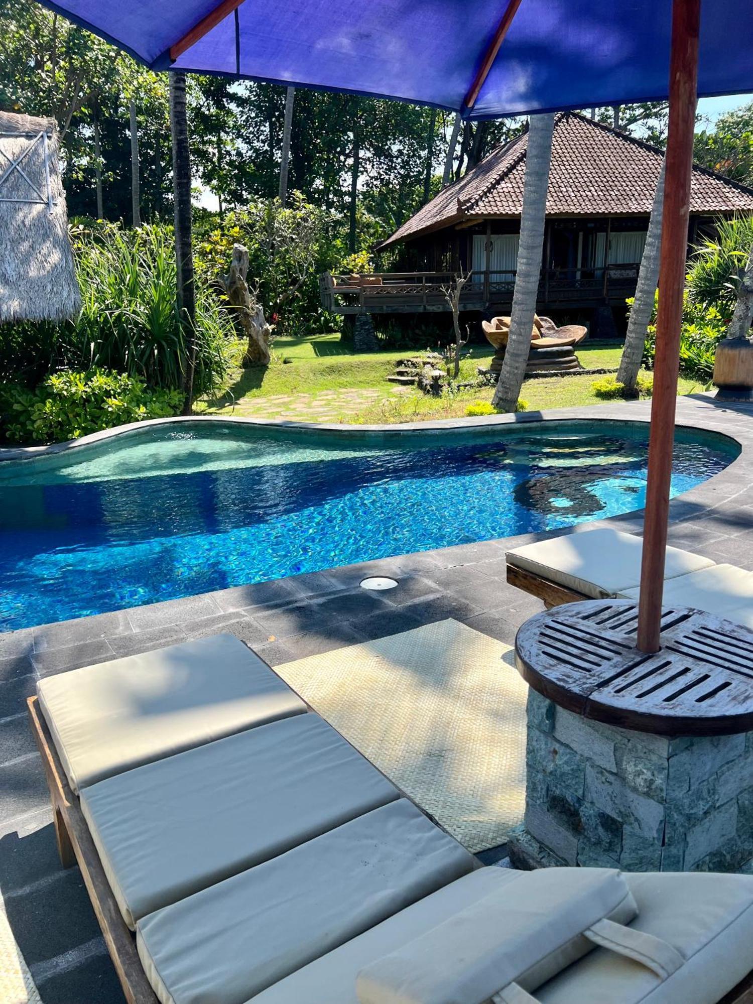 Secret Moon Beach House Jasri 外观 照片