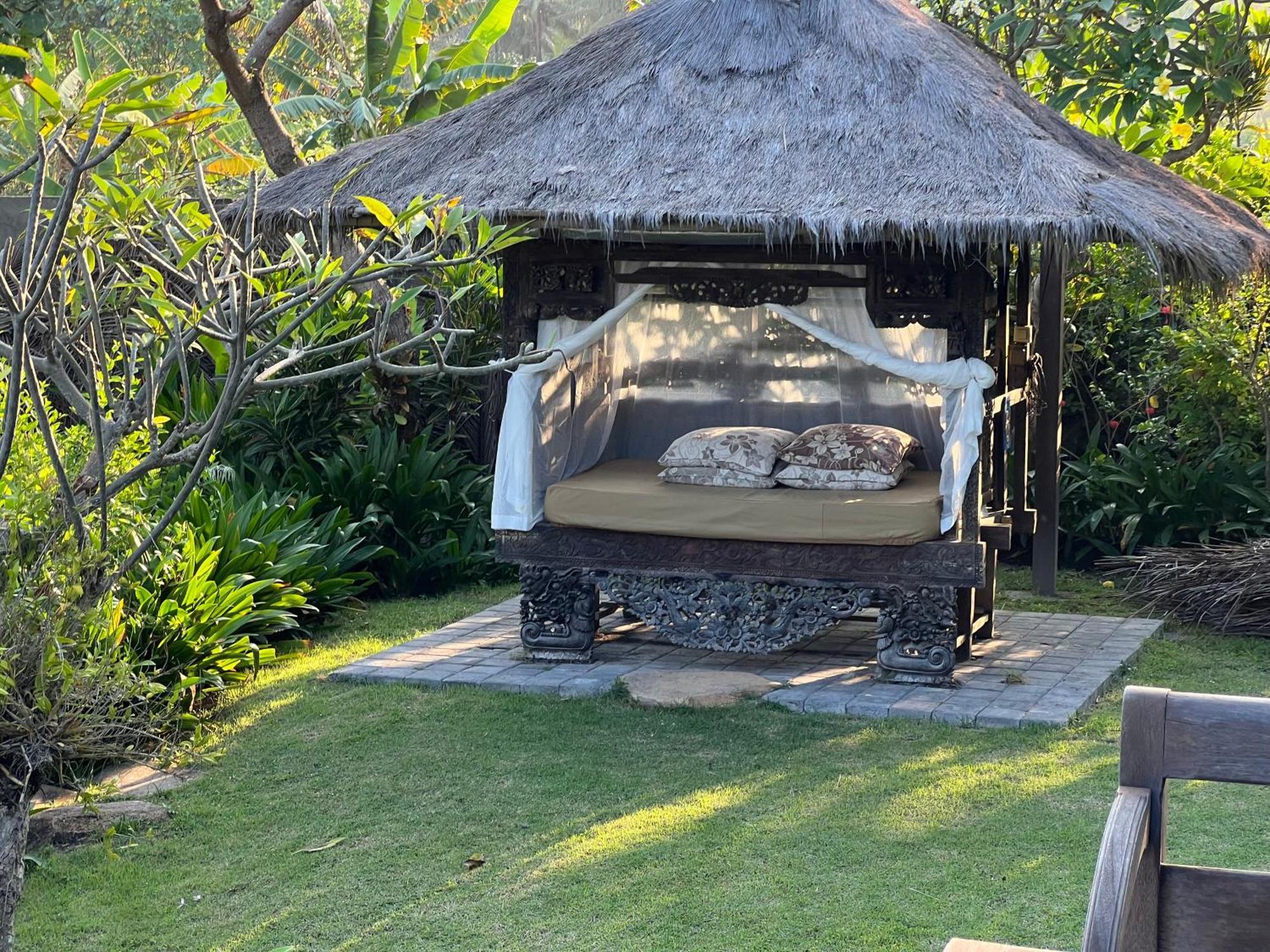 Secret Moon Beach House Jasri 外观 照片
